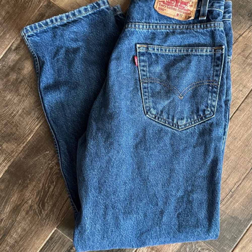 Levi's Relaxed Fit Men's Denim Jeans 550, 32 x 30